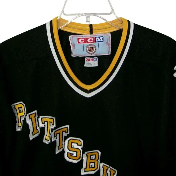 Vintage CCM NHL Pittsburgh Penguins Black Jersey Maska Men's Large - Picture 2 of 5